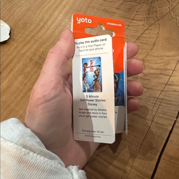 Yoto Disney 5 Minute Girl Power Stories card - Picture 2 of 3